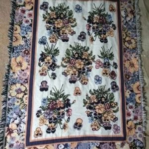 Flowered Throw Blanket